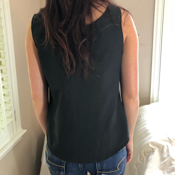 Solddd Outtt - Picture 3 of 3